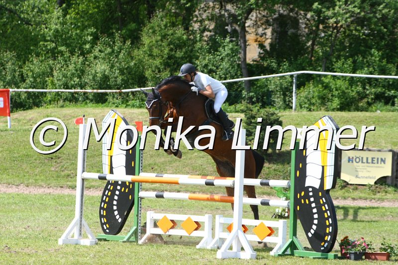 204M4191_Upper Class_Spring_L.JPG